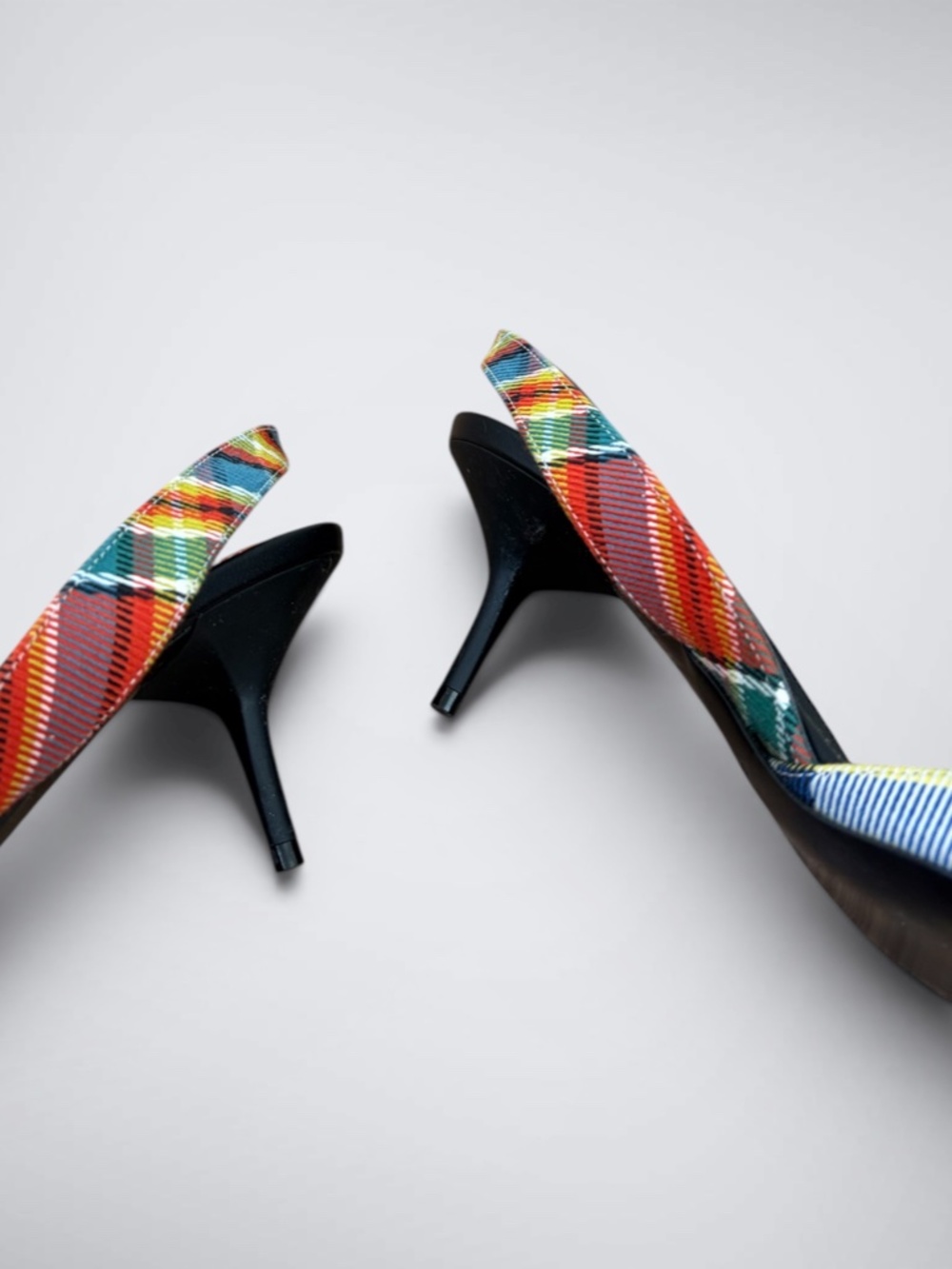 Burberry Mixed Tartan Plaid Slingback Pumps | Pointed Toe Kitten Heels - Picture 8 of 8
